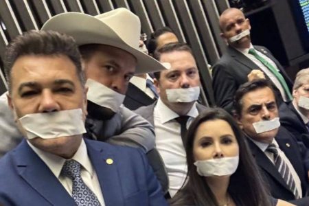 Conselho de Ética da Câmara instaura processo contra Marcos Pollon, Marcel Van Hattem e Zé Trovão Conselho de Ética da Câmara instaura processo contra Marcos Pollon, Marcel Van Hattem e Zé Trovão