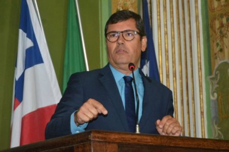 “Ela precisa esclarecer”, diz Tinoco após arquivamento da denúncia de racismo feita por Eliete Paraguassu