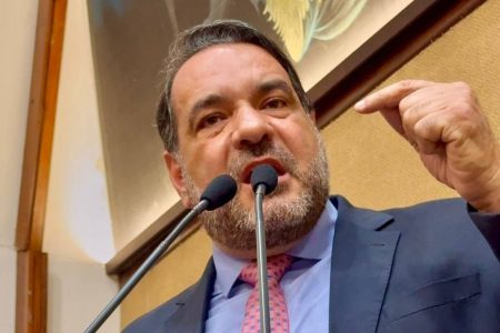 “Onde a Bahia vai parar com tanto endividamento”, diz Sanches após Jerônimo pedir novo empréstimo