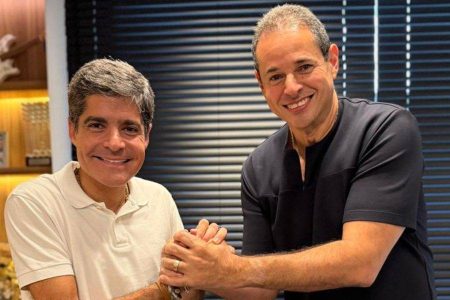 Nelson Leal deixa Jerônimo e assume coordenação da campanha de ACM Neto