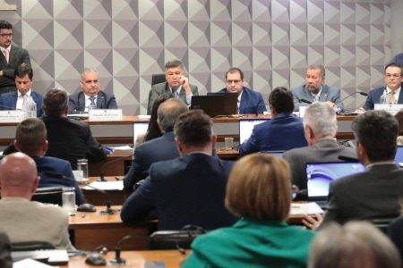 Investigado consegue Habeas Corpus e vai à CPMI do INSS com direito ao silêncio