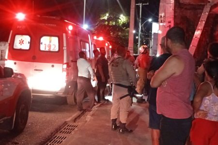Homem morre após escada desabar dentro de casa em Periperi