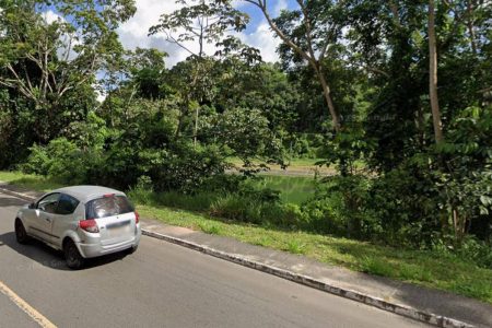 Adolescente é encontrado morto após afogamento na Pedra de Xangô, em Salvador