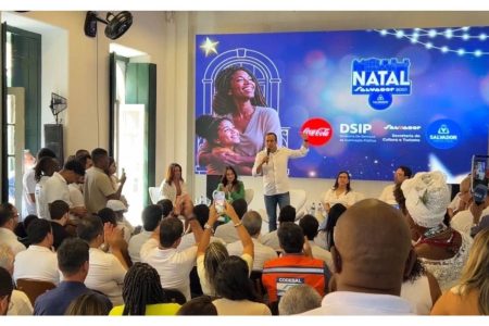 Prefeito anuncia programação do maior Natal de rua do país em Salvador