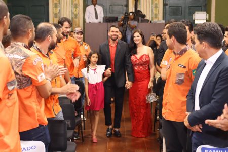 Líder do Legendários na Bahia, advogado Diego Pitombo recebe maior honraria da Câmara de Salvador