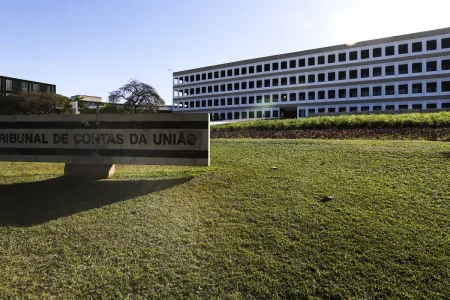 TCU identifica falhas na política de transação tributária e cobra transparência do governo Lula