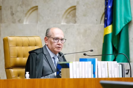 Gilmar Mendes justifica decisão monocrática sobre impeachment de ministros: “A lei caducou”