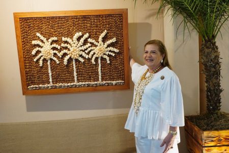 Exposição “Conchas Preciosas” chega ao Forte Santo Antônio da Barra com 40 obras sobre a Amazônia Azul