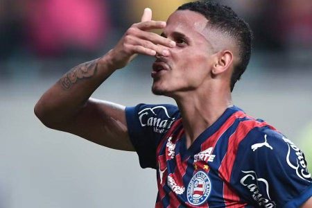 Bahia renova com Luciano Juba até 2029