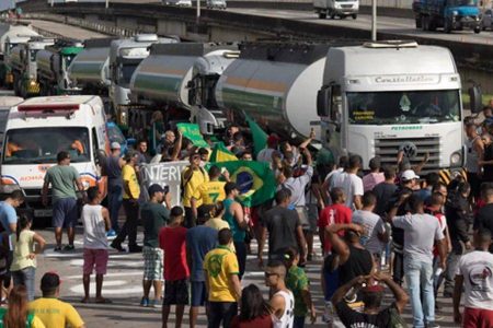 Caminhoneiros se dividem sobre paralisação nacional; veja discordâncias