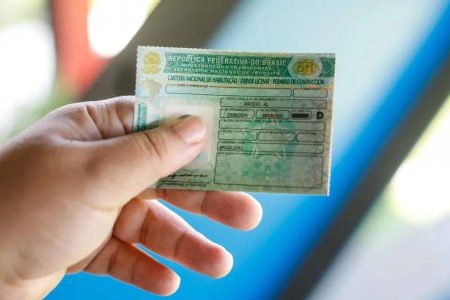 Comissão da Câmara aprova ampliação do prazo para renovação da CNH