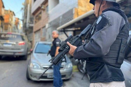 Idoso é preso em Lauro de Freitas acusado de abusar da própria neta