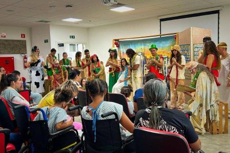 Espetáculo “Na tal da Rua” chega à 17ª edição com apresentações em hospitais e abrigos de Salvador