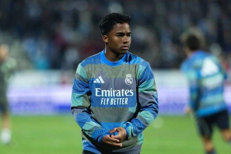 Endrick acerta empréstimo com o Lyon até a Copa do Mundo de 2026