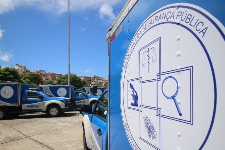 Mulher é encontrada morta após corpo ser abandonado em via pública de Itinga