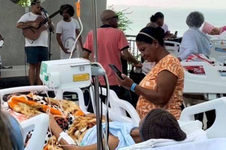 Unidade de cuidados paliativos do SUS emociona diretora científica durante visita em Salvador, e relato viraliza na web