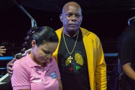 Prefeita pede minuto de silêncio no MicaLauro em homenagem ao deputado Alan Sanches