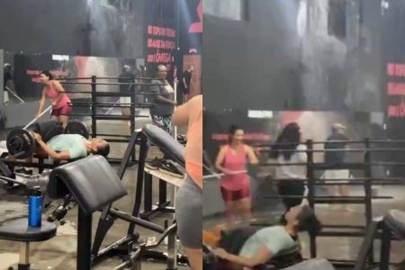Mulher mantém treino durante alagamento em academia de Vitória da Conquista