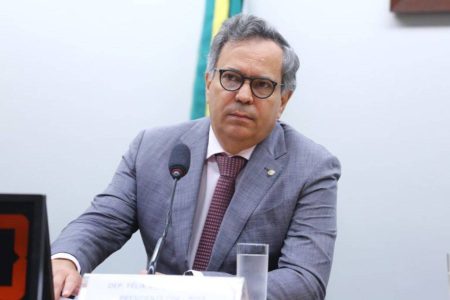 Félix Mendonça Júnior nega irregularidades com emendas após nova fase da Overclean