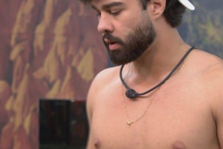 Paulo Augusto é desclassificado do BBB 26 após incidente durante corrida pelo Big Fone