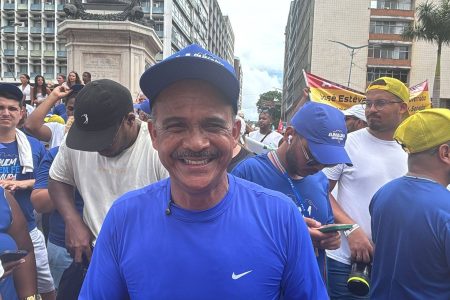 Antônio Elinaldo confirma pré-candidatura e diz que Lauro de Freitas “tem campo pra todo mundo”