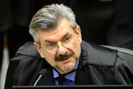 Ministro do STJ nega acusações de importunação sexual e processo avança no CNJ