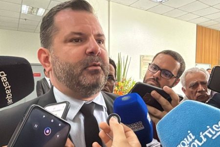 Angelo Filho diz que o PT “rifou” Coronel da chapa e destaca: “Quando o pai toma a decisão, o filho acompanha”