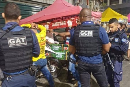 Mototaxista procurado por homicídio é preso durante o Carnaval de Salvador