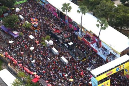 Carnaval 2026 bate recorde de público e movimenta R$ 8,1 bilhões na Bahia