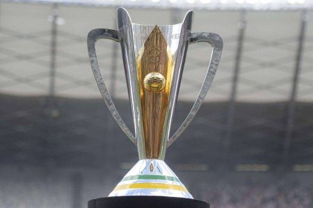 Flamengo e Corinthians decidem a Supercopa do Brasil neste domingo (1º)