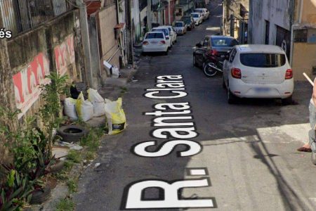 Mulher é morta a facadas em Pernambués e criança fica ferida durante ataque