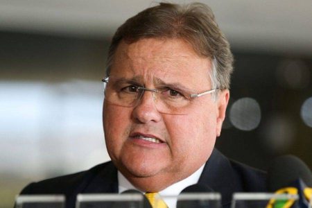 Geddel reage a convite de Jerônimo a Elmar e diz que MDB “não será barriga de aluguel”