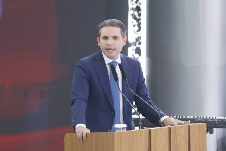Motta afirma que Câmara “vai entregar a melhor legislação” sobre regulamentação do trabalho por app