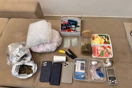 Investigação da Polícia Civil resulta na prisão de 14 suspeitos por tráfico, homicídios e lavagem de dinheiro