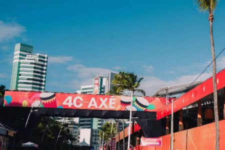 Justiça Federal autoriza funcionamento de passarela de camarote no circuito Barra-Ondina após interdição