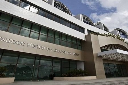 MP-BA firma acordos com barracas e hotel de Salvador após identificar irregularidades sanitárias e práticas abusivas