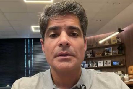 Neto pede apuração do STF e diz sofrer perseguição política