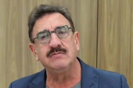 Ratinho se pronuncia após declaração sobre Erika Hilton: “Crítica política não é preconceito, é jornalismo”