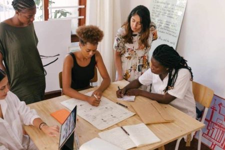 Bahia fica abaixo da média nacional em participação feminina no empreendedorismo