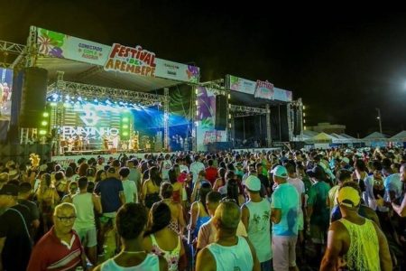 Festival de Arembepe 2026 terá quatro dias de festa e mais de 50 atrações em Camaçari