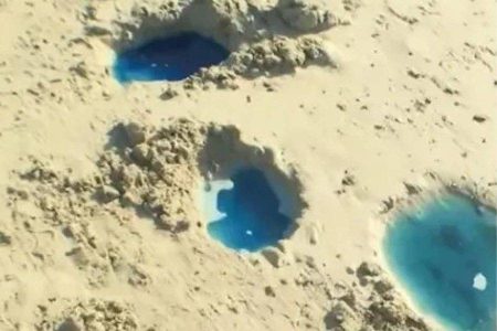 Inema interdita empresa após contaminação de nitrato e cobre em praia de São Tomé de Paripe