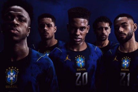 Seleção Brasileira divulga camisa 2 para Copa do Mundo em parceria com marca Jordan