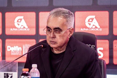 Diretor do Vitória nega sondagem do Corinthians por Lucas Arcanjo: “fofoca do futebol”