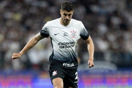 Vitória faz sondagem por Pedro Raul, atacante do Corinthians