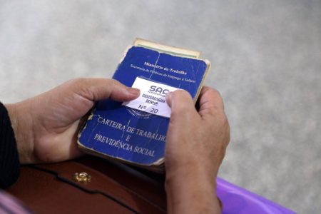 Salvador lidera geração de empregos no Nordeste em janeiro e alcança marca histórica