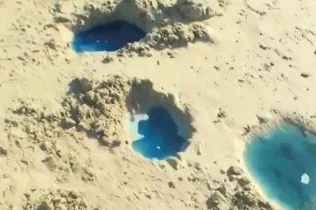 Presença de nitrato e cobre leva Inema a interditar trecho da praia de São Tomé de Paripe, em Salvador