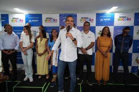Prefeitura inaugura nova escola municipal no bairro do Lobato com capacidade para 400 alunos