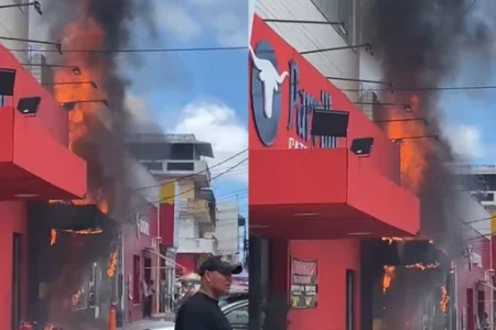 Incêndio atinge três estabelecimentos comerciais no Caminho de Areia, em Salvador