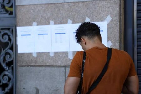 Prazo para aprovados no CNU 2025 confirmarem interesse na vaga termina nesta segunda-feira (2)