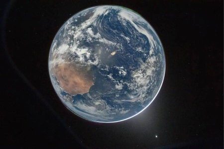 NASA divulga primeiras imagens da Terra registradas por astronautas da missão Artemis II